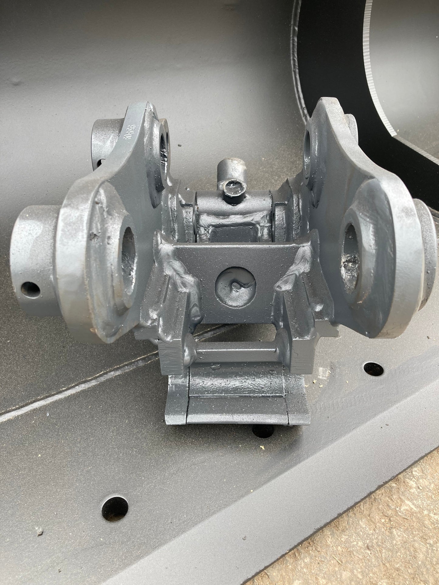 Spring Quick Hitch for 50mm Pin Excavators